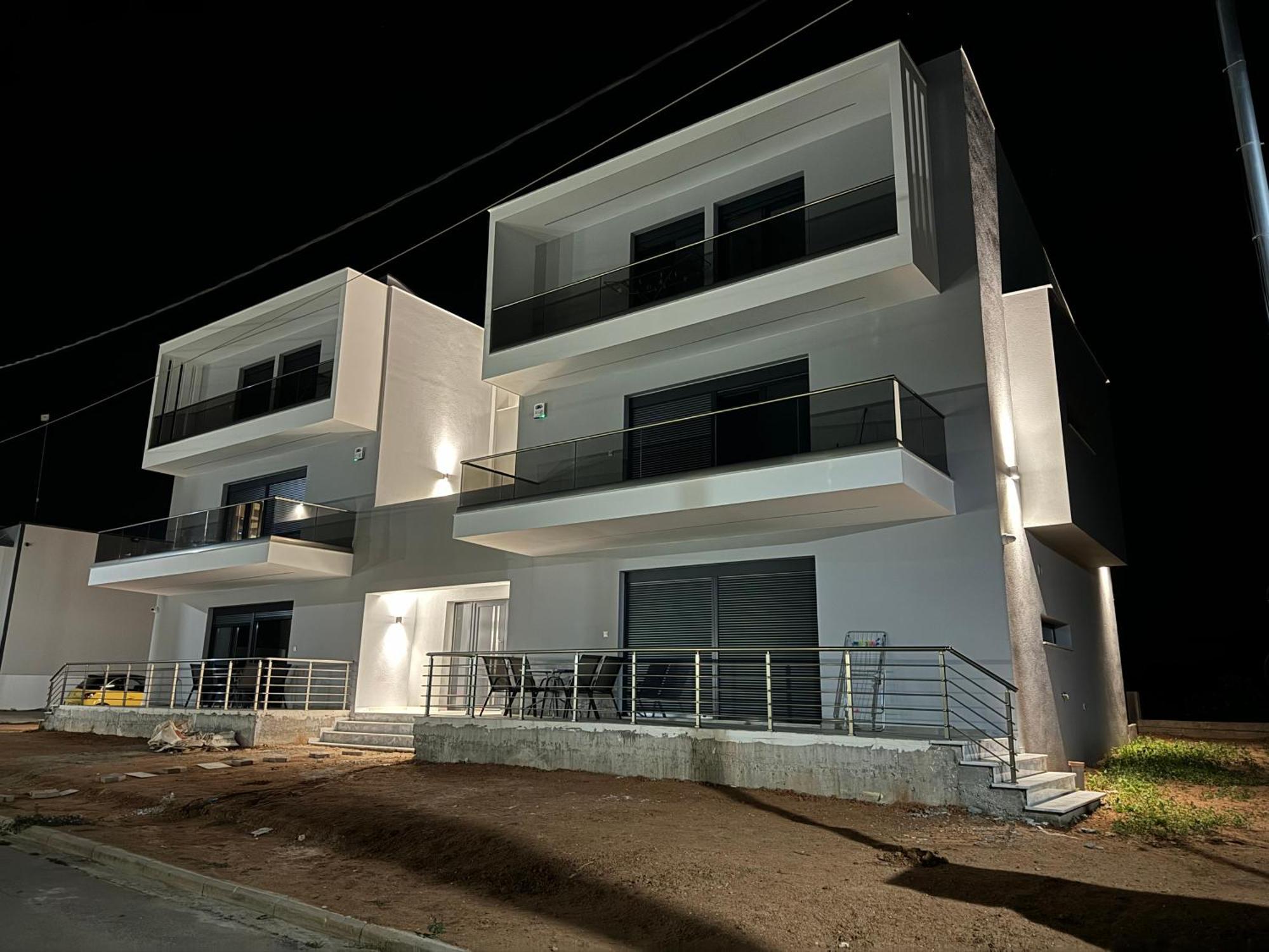 Elinor Apartments Flogita Exteriör bild
